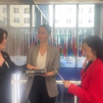 Leah Campos comparte video de su juramentación como embajadora de EEUU en RD