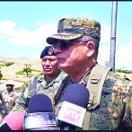 Ministro Defensa se reúne con directivos de Codevi y supervisa verja perimetral en Dajabón