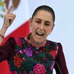 Presidenta de México envía más militares a Michoacán