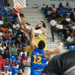 Juan Guerrero, con 28 puntos, conduce a San Carlos a derrotar al Mauricio Báez en el TBS Distrito