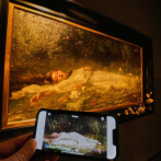 Fans de Taylor Swift inundan museo alemán para ver una pintura que evoca video 'The Fate of Ophelia'