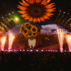 Jay Wheeler dedicó concierto a casa llena en el Choli y “girasoles para siempre” a su esposa Zhamira