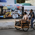 En México, antes del Día de Muertos, los difuntos se bañan bajo el sol