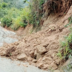 Reportan zonas El Rosalito de Ocoa incomunicadas por daños a caminos y crecida del río Nizao