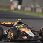 Norris logra la pole, Piastri se complica y Hamilton brilla con Ferrari en México