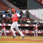 Leones dominaban 1-0 a Gigantes en partido suspendido por desperfecto eléctrico