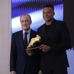 Mbappé recibe la Bota de Oro: 
