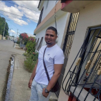 Policía investiga muerte a tiros de 