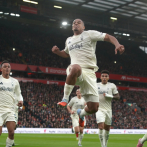 Liverpool profundiza su crisis en la defensa de su título de la Liga Premier