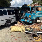 Se registra accidente entre autobús escolar y camión en La Vega