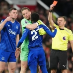 Gueye se une a Zidane, Simunic y Hazard tras golpear a su compañero en la Liga Premier