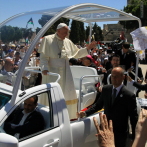 El Papamóvil listo como clínica para la tierra de Gaza