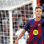 Dani Olmo marca dos goles y el Barcelona se recupera al derrotar 3-1 al Alaves