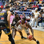 Egbuta encesta 29 y Dosa vence a Enriquillo en inicio semifinal del TBS de La Vega