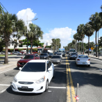 Reductores de velocidad crean tapones en el Malecón de Santo Domingo