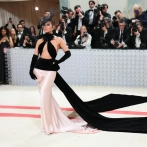 Looks icónicos de figuras latina que han robado millones de miradas