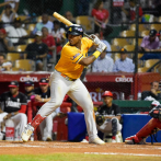 Las Águilas llegan a 30 victorias apoyadas en tres hits de Alberto Rodríguez