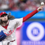 Kansas adquiere a Matt Strahm en un intercambio con los Filis