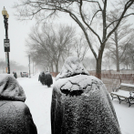 Gran parte de EEUU despide 2025 en medio de una potente tormenta de nieve y lluvia helada