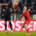 Jonathan David falla un penal por la Juventus que empata 1-1 con el Lecce