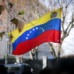 Venezuela inyecta petrodólares en su economía con el difícil plan de bajar los precios