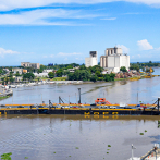 Puente flotante y paso a desnivel avenida 27 de Febrero con Tiradentes, cerrados temporalmente