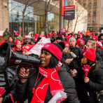Miles de enfermeras de Nueva York resisten a la huelga