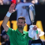 Djokovic y Sinner muestran credenciales en Australia, favoritas avanzan en cuadro femenino