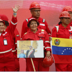 Caracas abre su industria petrolera por presiones