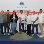 El ministro Kelvin Cruz inicia la reparación del Multiuso de Piedra Blanca