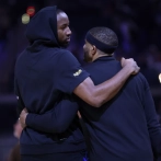 Los Warriors envian a Kuminga y Hield a Hawks a cambio de Kristaps Porzingis