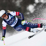 Lindsey Vonn se estrella al inicio del descenso y es evacuada en un helicoptero