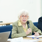 A Milagros Ortiz Bosch le preocupan las declaraciones de diputado sobre cobros a empleados públicos