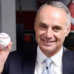 Rob Manfred espera los grandesligas participen en los Juegos Olímpicos de Los Angeles