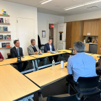 Leonel Fernández sostiene encuentro con autoridades de Escuela de Periodismo de Universidad de Columbia