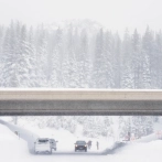 Una avalancha arrasa a un grupo de 15 esquiadores