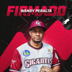 El lanzador Wandy Peralta renueva contrato con los Gigantes del Cibao