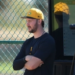 Skenes pierde 4 strikes por impugnaciones con el árbitro robot en debut primaveral