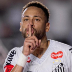 Neymar marca dos goles en la victoria de Santos 2-1 frente a Vasco de Gama