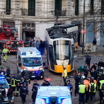 Descarrilamiento de tranvía deja dos muertos y decenas de heridos en Italia
