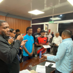 Grupo estudiantil solicita traslado de director del centro educativo de SFM 