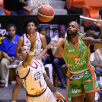 López lidera la ofensiva, Pueblo Nuevo barre al Cupes y enfrentará al Sameji en final de Santiago