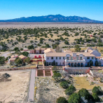 Allanan rancho de Epstein en Nuevo México por investigadores de EEUU