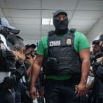 Gobernadora limita que agentes de ICE lleven el rostro cubierto