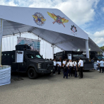La industria militar presenta vehículos blindados en Santiago