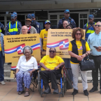 Ciudadanos se reúnen en los alrededores de la Procuraduría para exigir justicia por Senasa