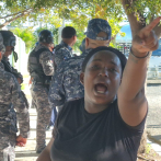 Obreros de zona franca en Barahona protestan por falta de pago y suspensiones laborales