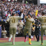 Los Padres remontan ante los Diamondbacks 6-4 en la Ciudad de México