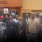 VIDEO: Familiares de Licairis Yalibes Díaz Valenzuela exigen justicia frente al Palacio de Justicia de Ciudad Nueva