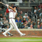 Matt Olson jonronea en el noveno y guía Bravos a vencer Tigres 4-3